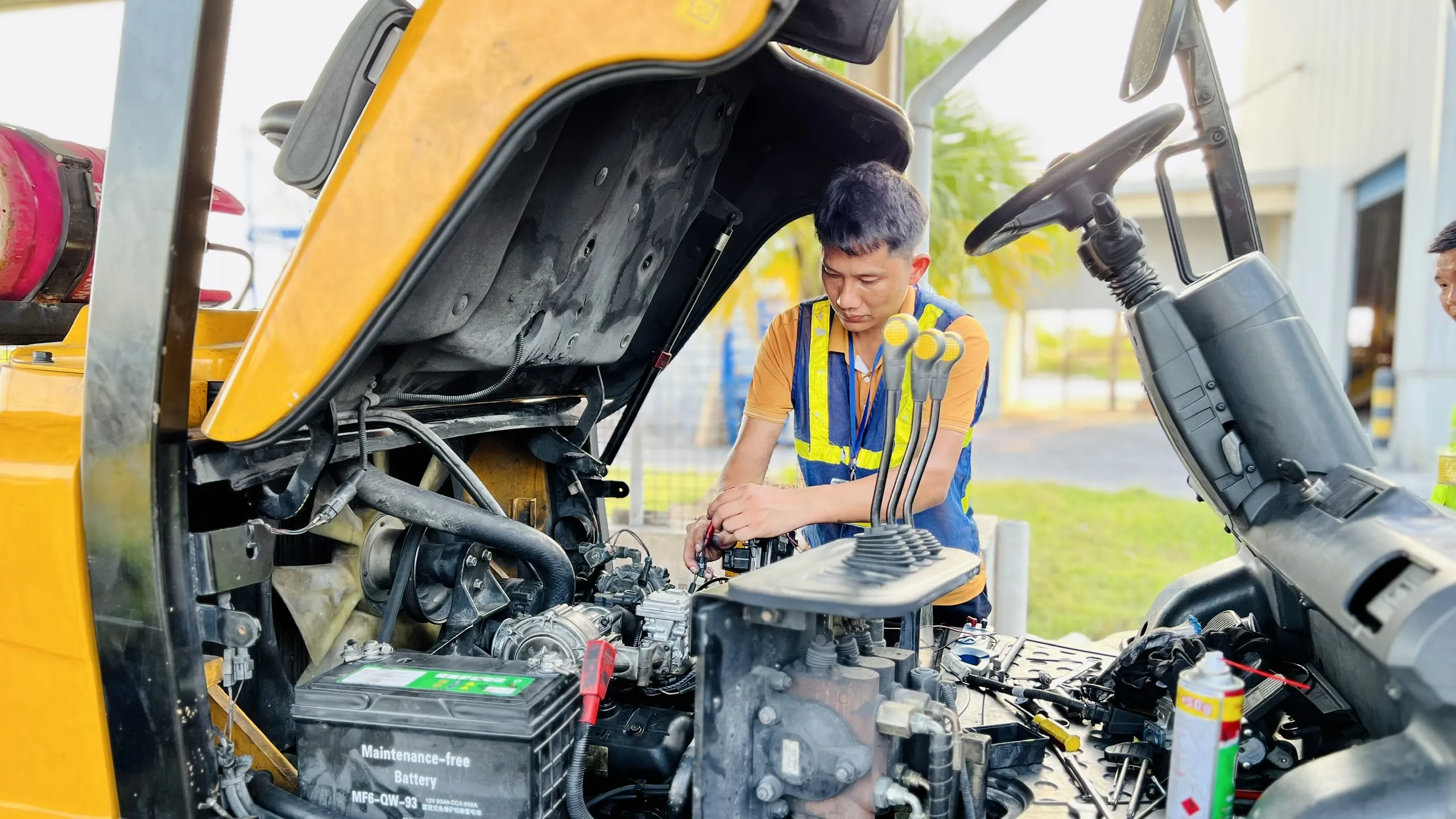 Sửa chữa động cơ xe nâng Hyundai Sửa chữa động cơ xe nâng Hyundai