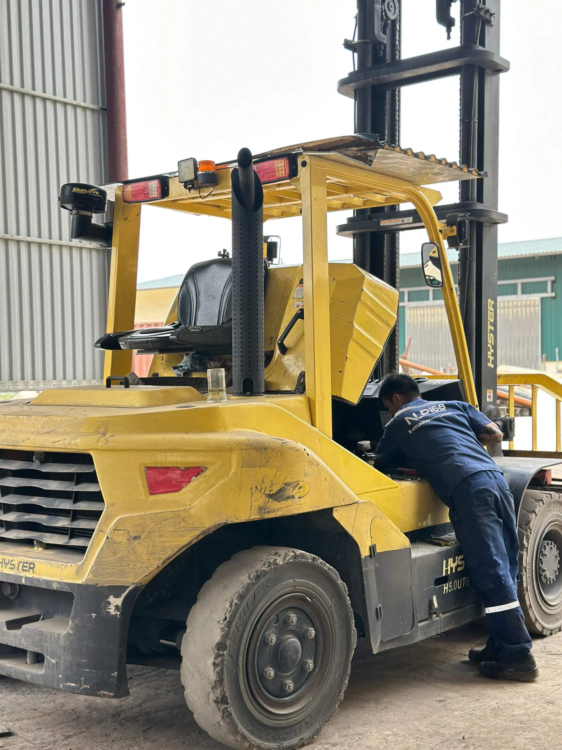 Sửa xe nâng Hyster Sửa xe nâng Hyster